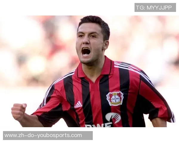 拉伊实况足球游戏中的顶级球星及其特点分析